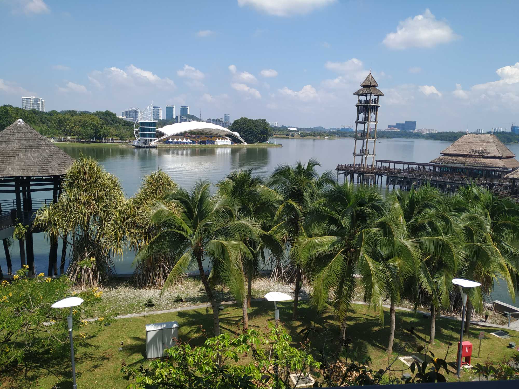 Hilton Putrajaya Lakeside