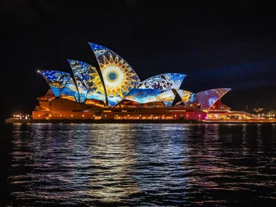 VS26_SOH_OperaMundibyYannNguema_CREDITDestinationNSW_KM_81844.jpg
