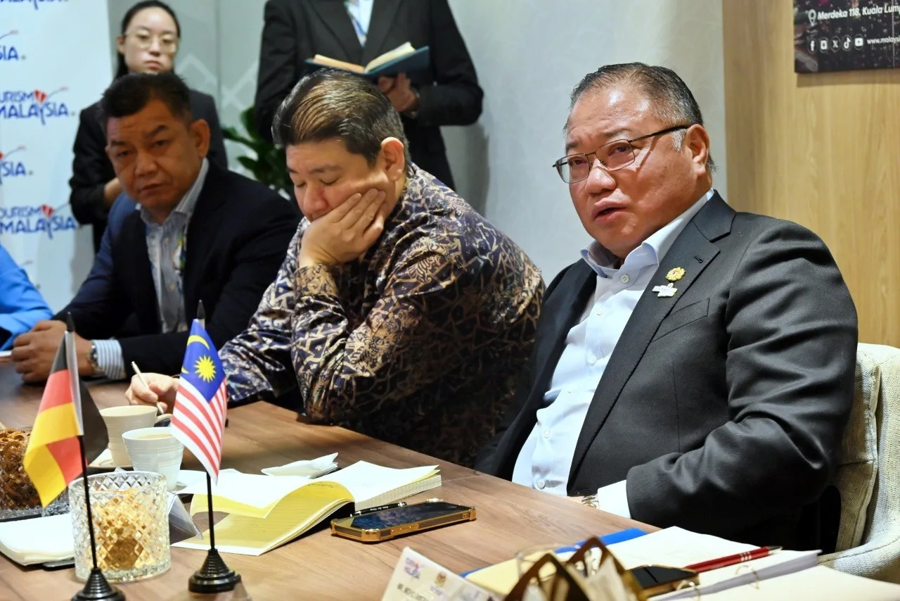 support struggling tourism sector